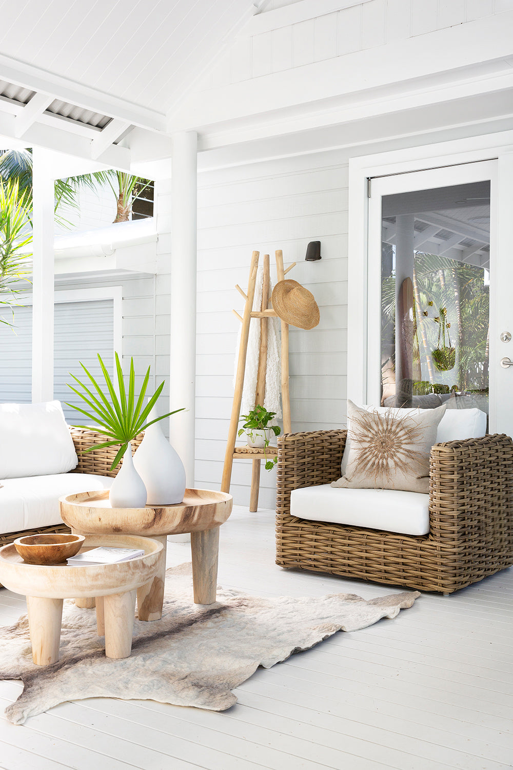 Himba Outdoor Sofa Uniqwa Collections