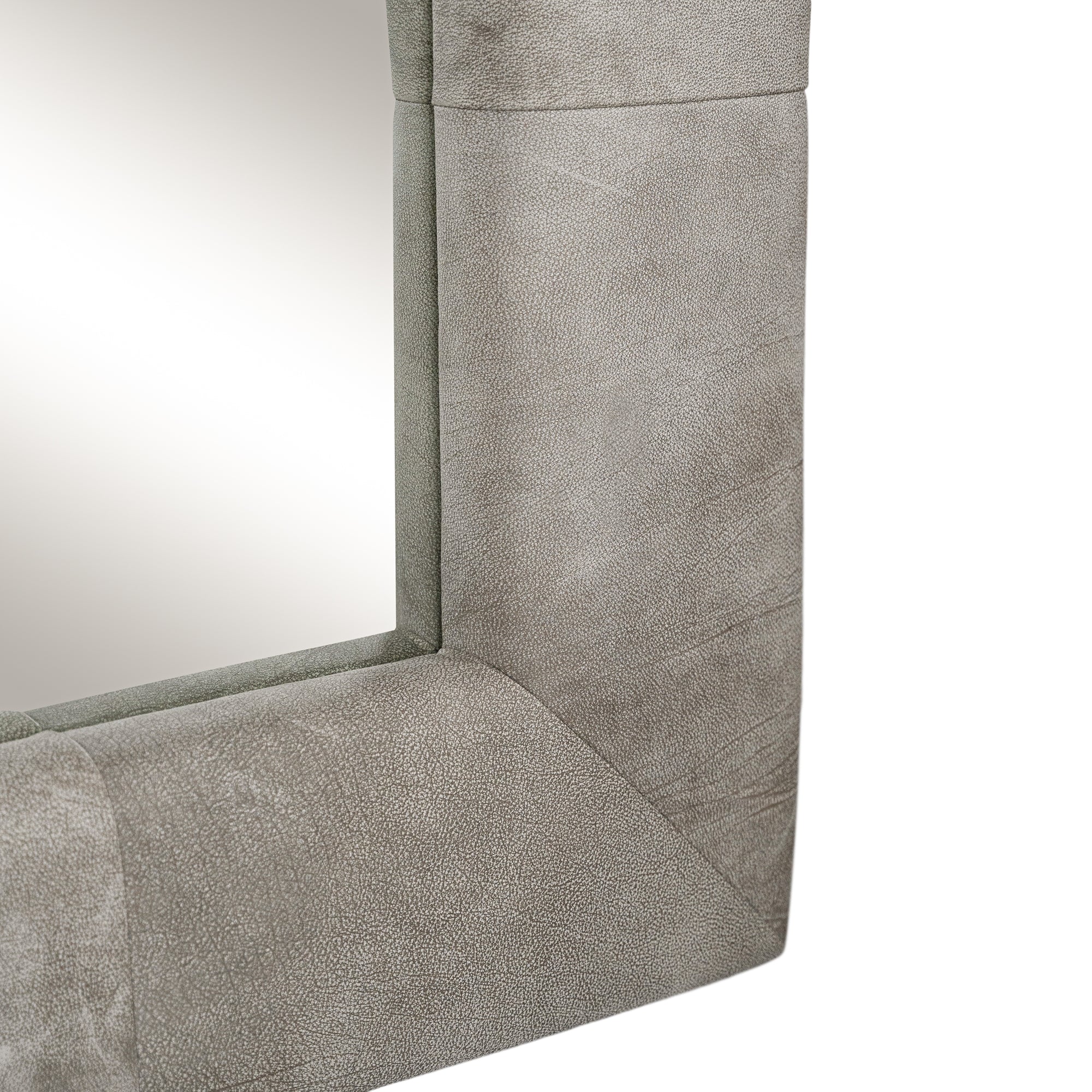 Jabulani Mirror Uniqwa Collections