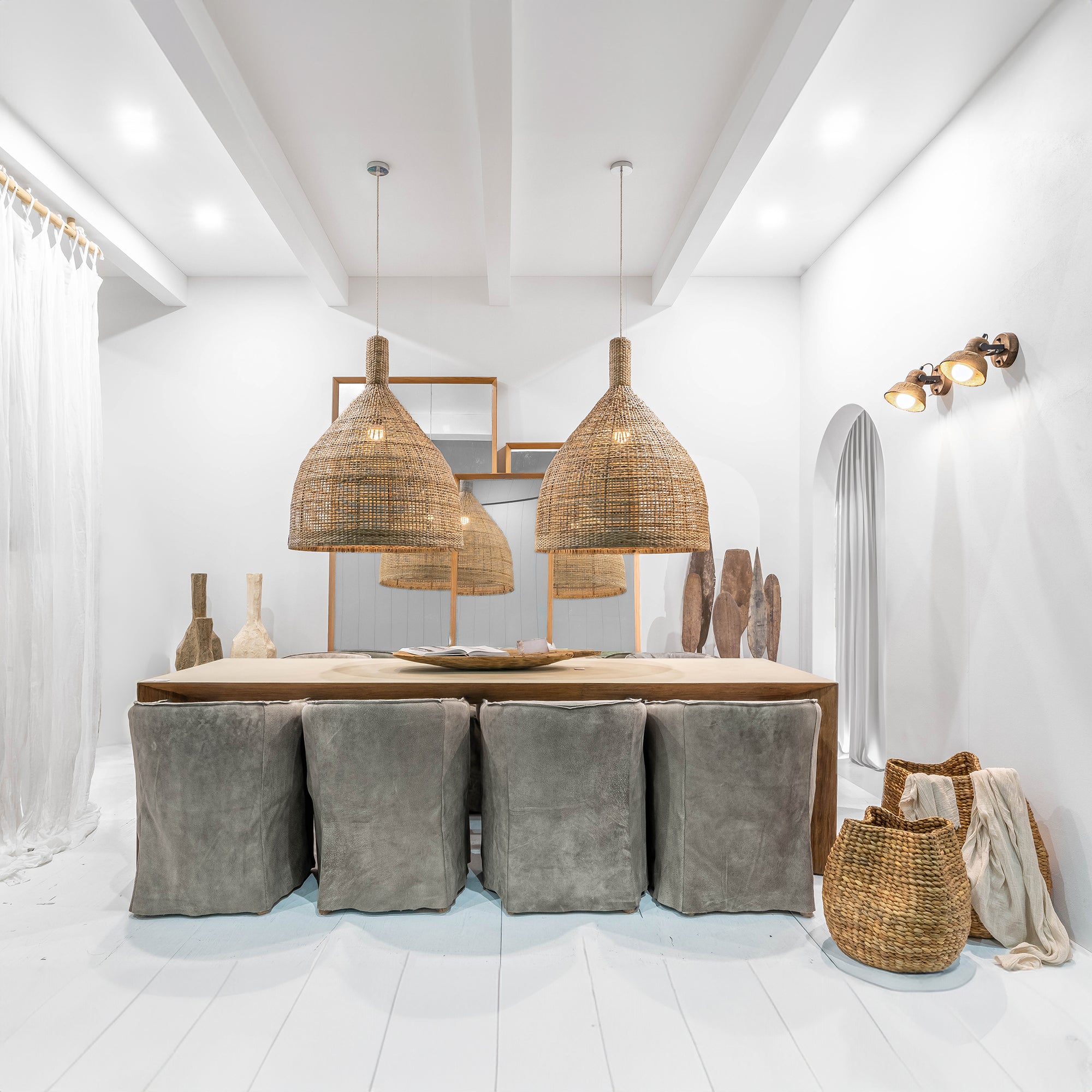 Karibe Dining Table Uniqwa Collections