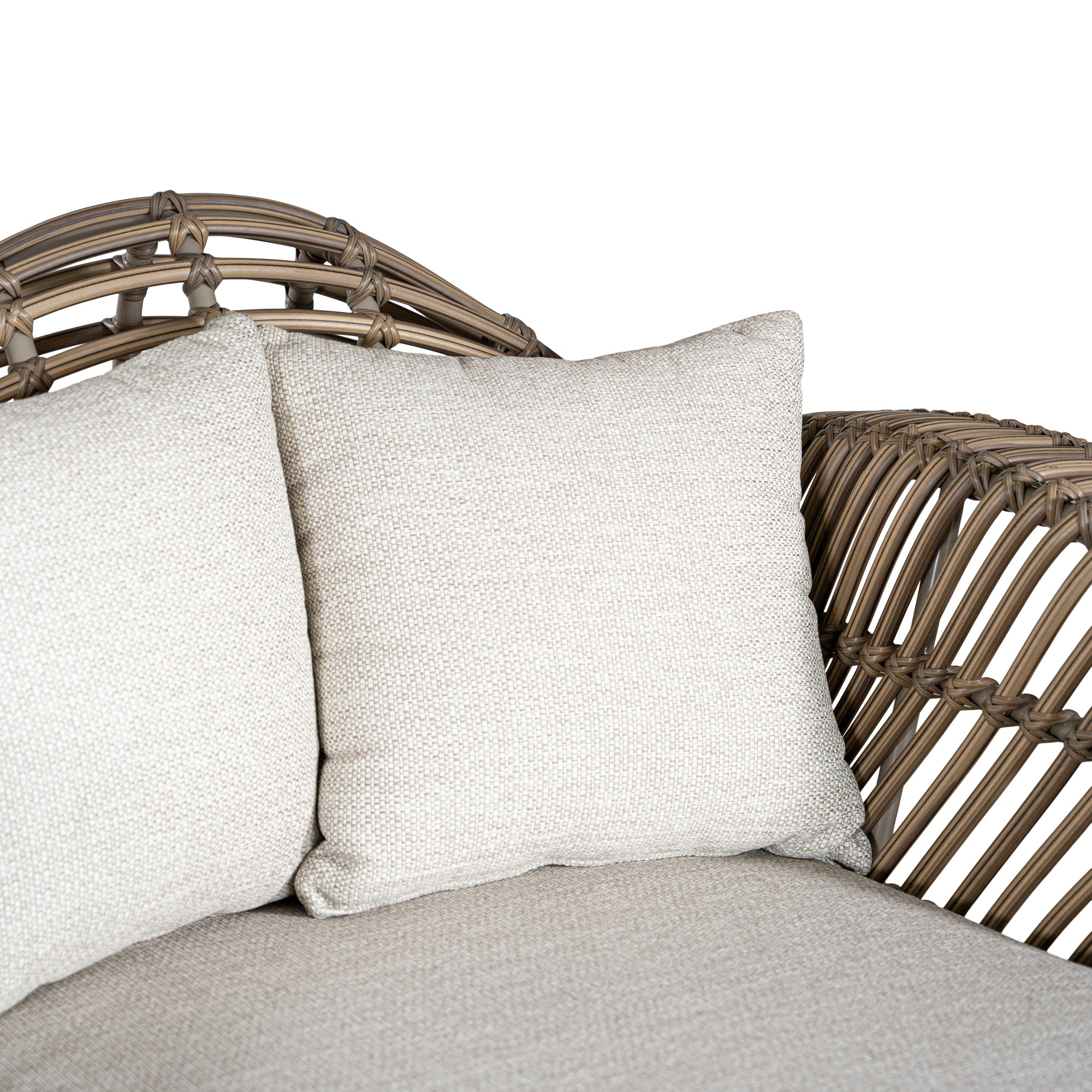 Makasi Sofa | One Seater Uniqwa Collections