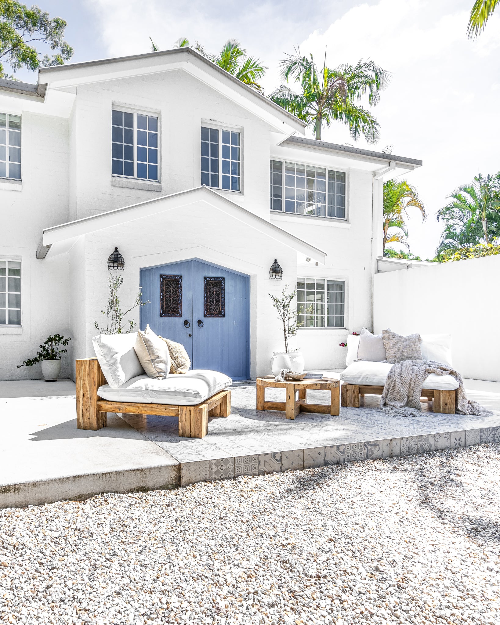 Simbah Sofa Cover Single Seater | Luxury White Uniqwa x Lauren Eloise