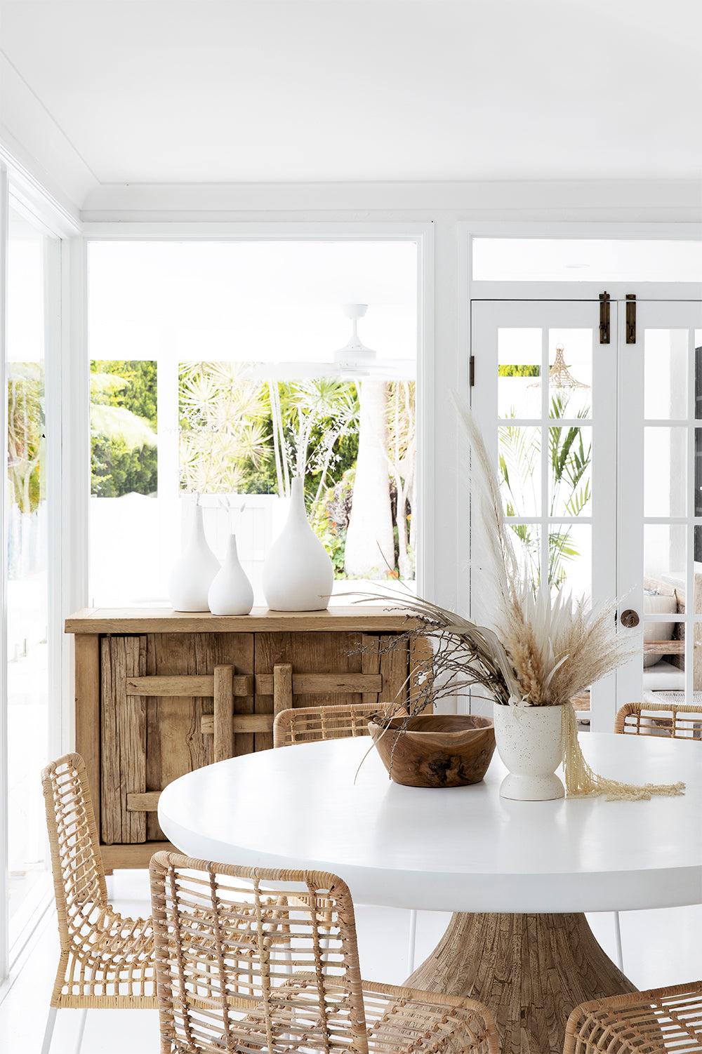 St James Dining Table Uniqwa Collections