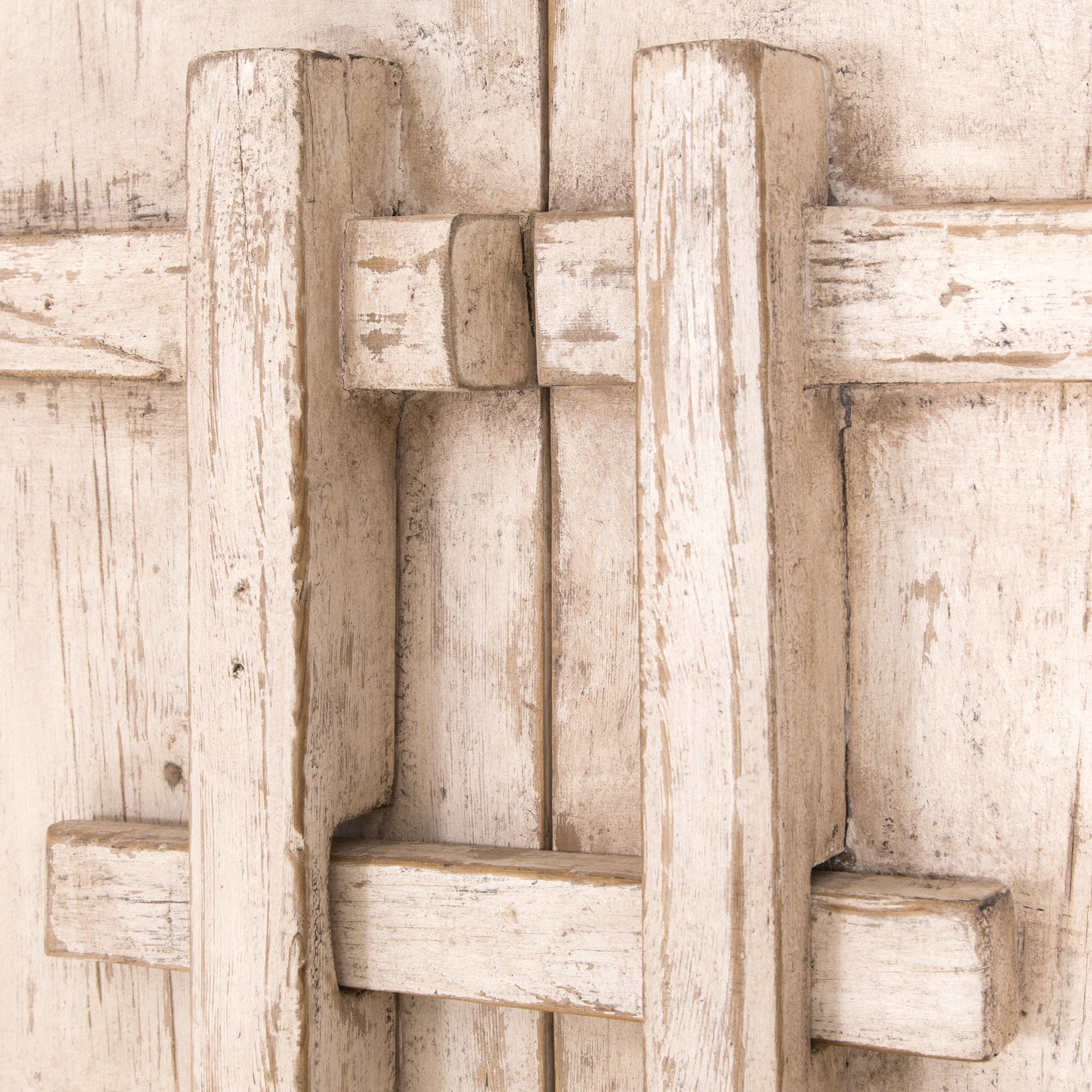 Bulu Cabinet | White Uniqwa Collections