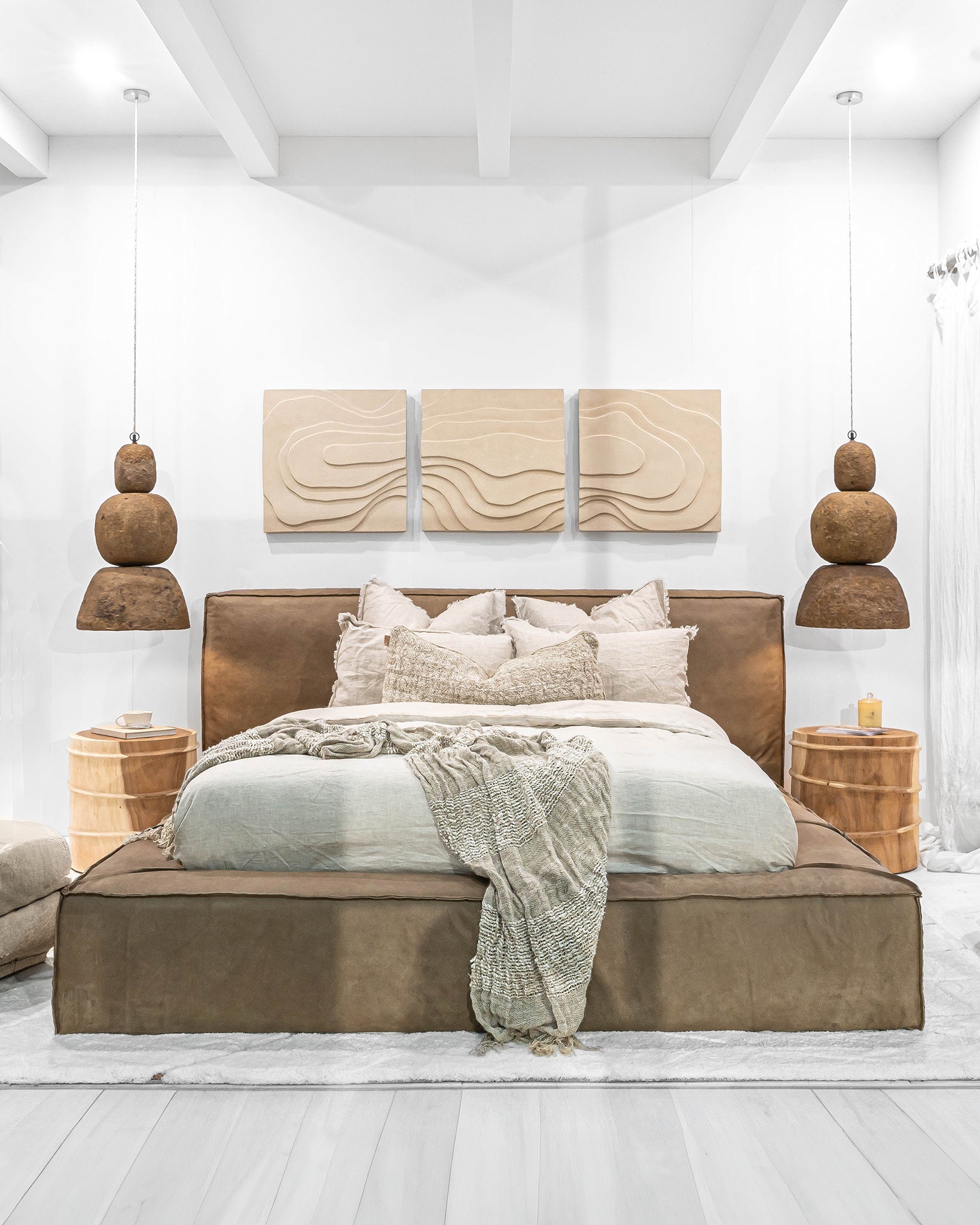 Harlow Bed | Mushroom Brown Uniqwa Collections