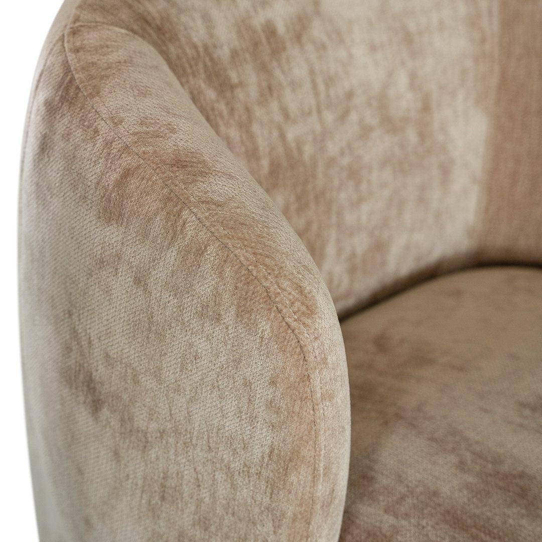 Malfi Swivel Chair | Dolce Uniqwa Collections