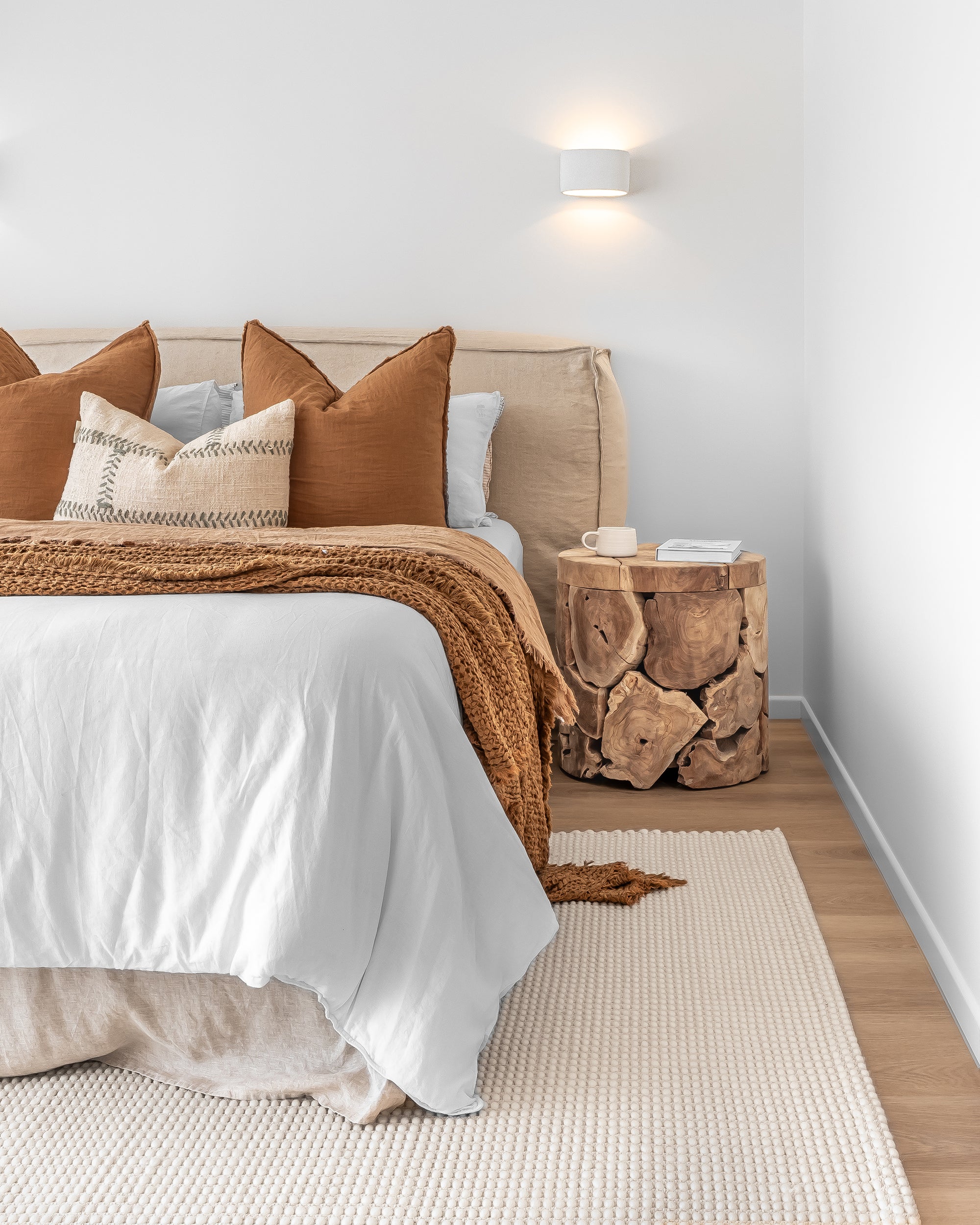 Hendrix Bedhead Uniqwa Collections