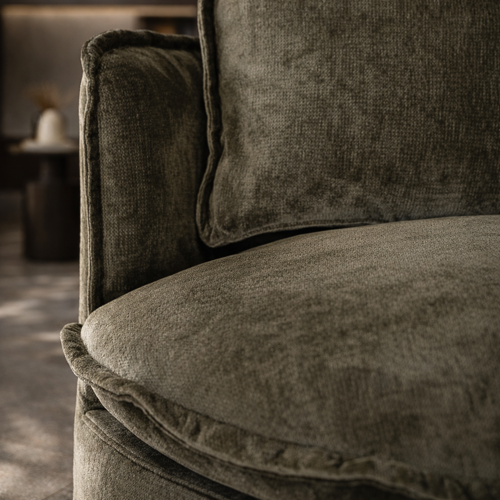 Sabora Swivel Chair | Herb Uniqwa Collections