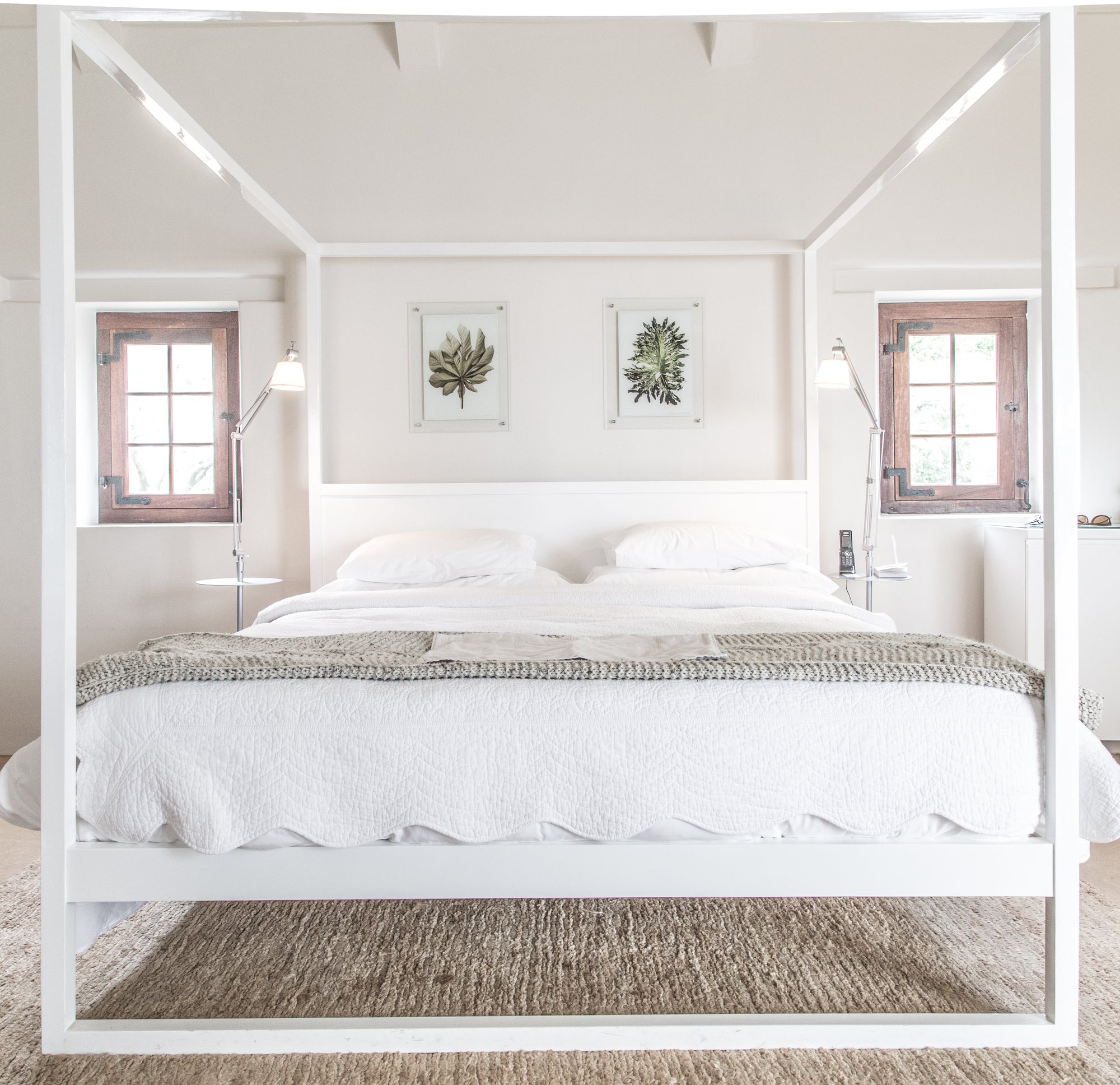 Strand Four Poster Bed | White Uniqwa Collections