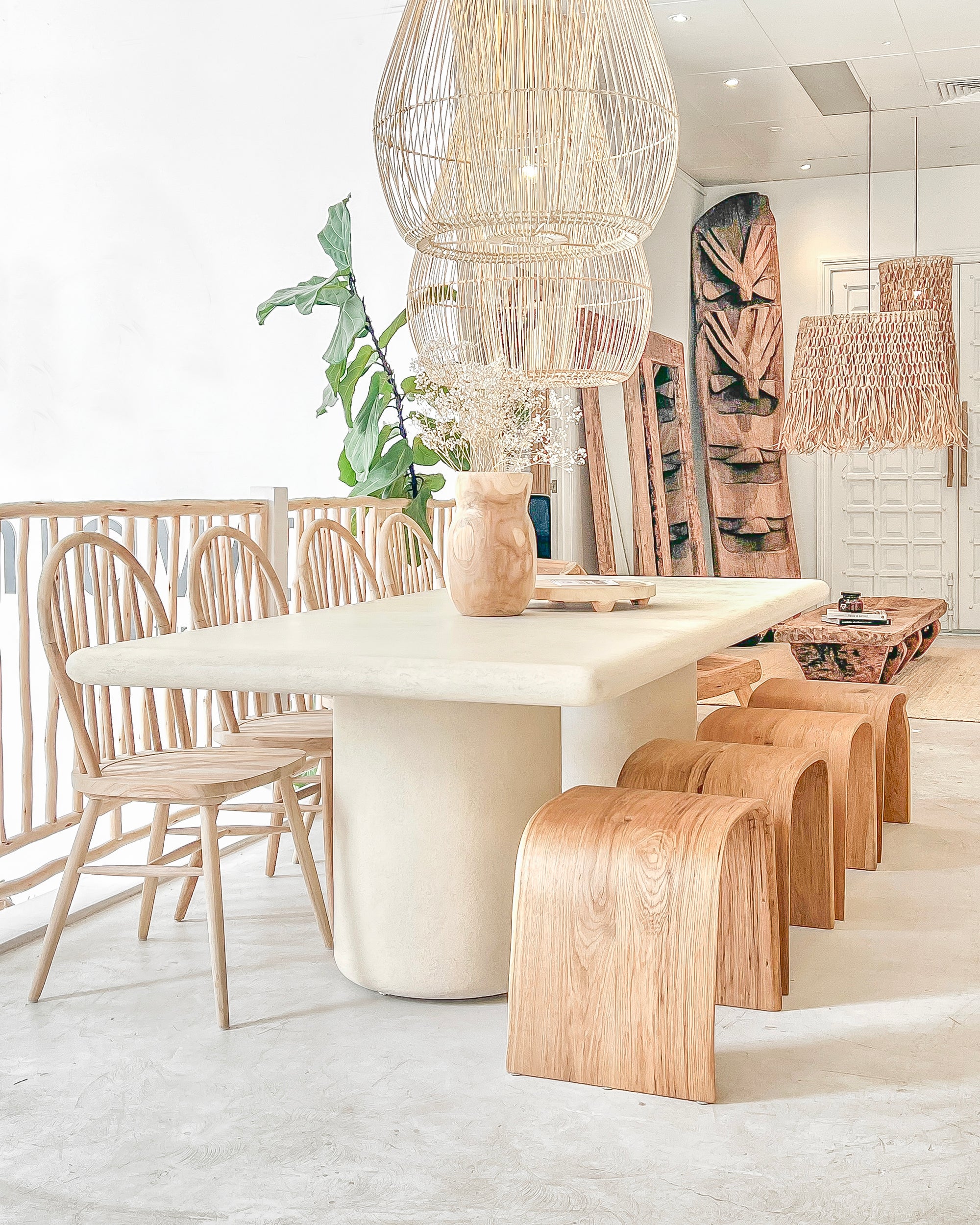 Mukalla Rectangluar Dining Table Uniqwa Collections