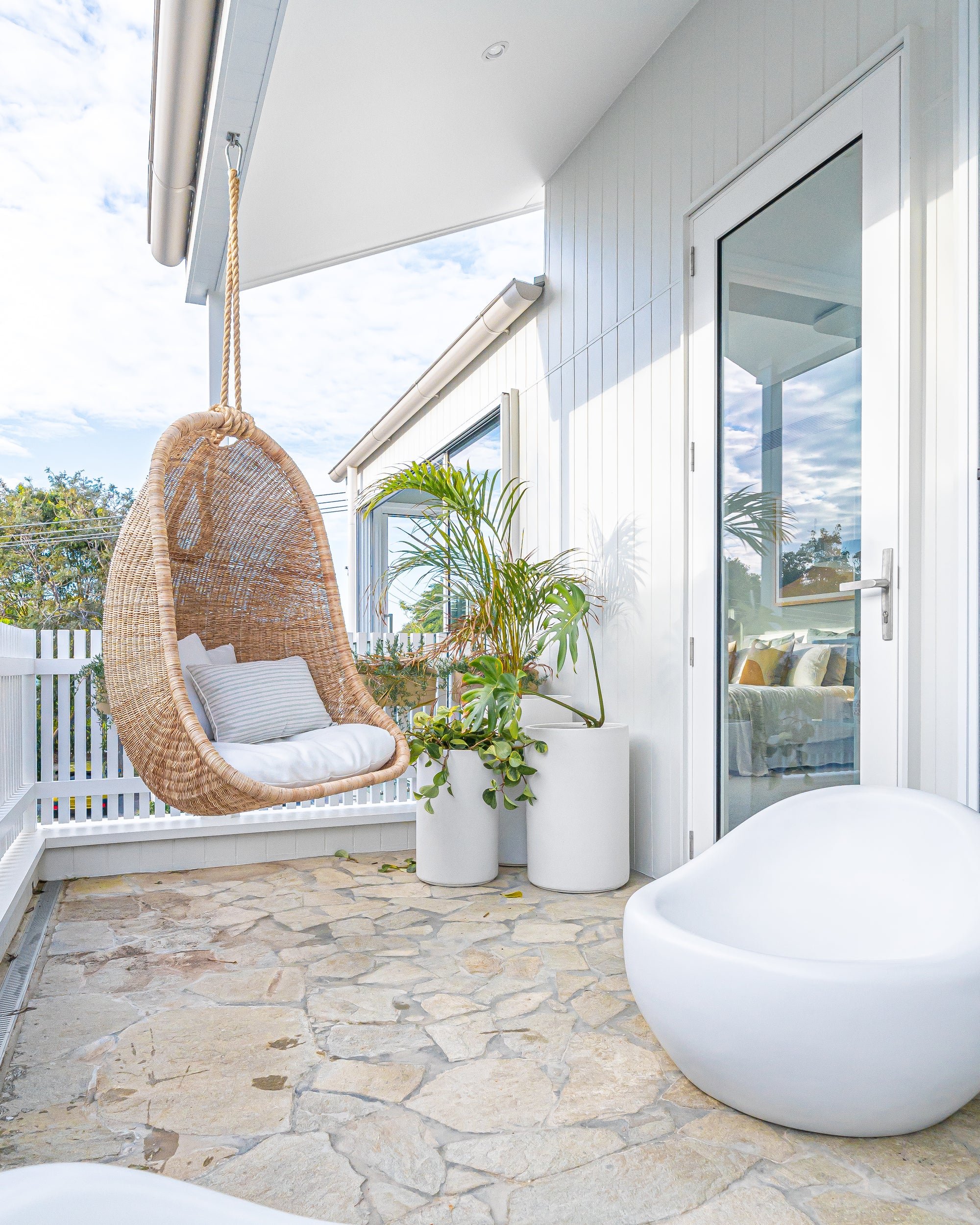 Makenge Hanging Chair Uniqwa Collections