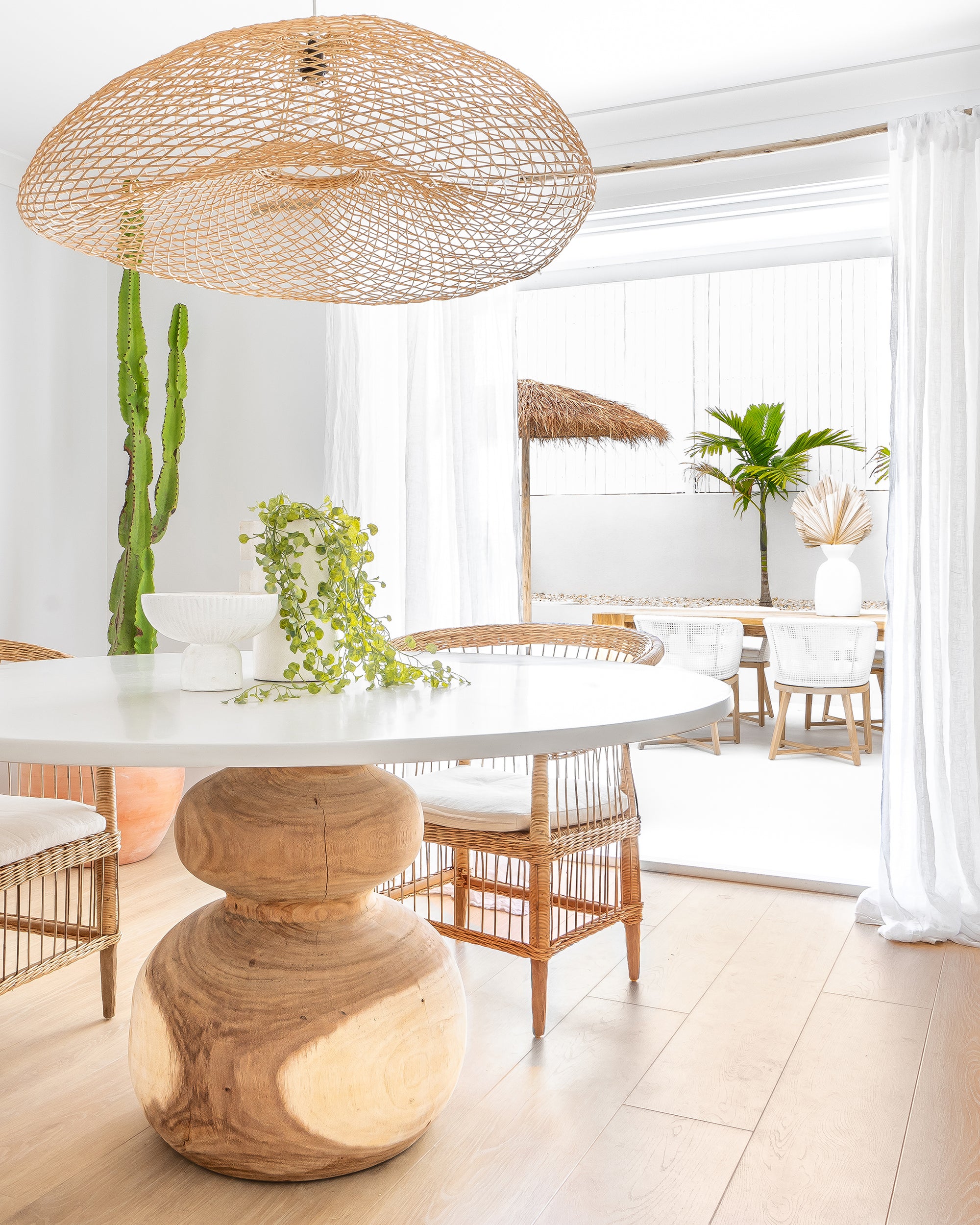 Maluku Dining Table Uniqwa Collections