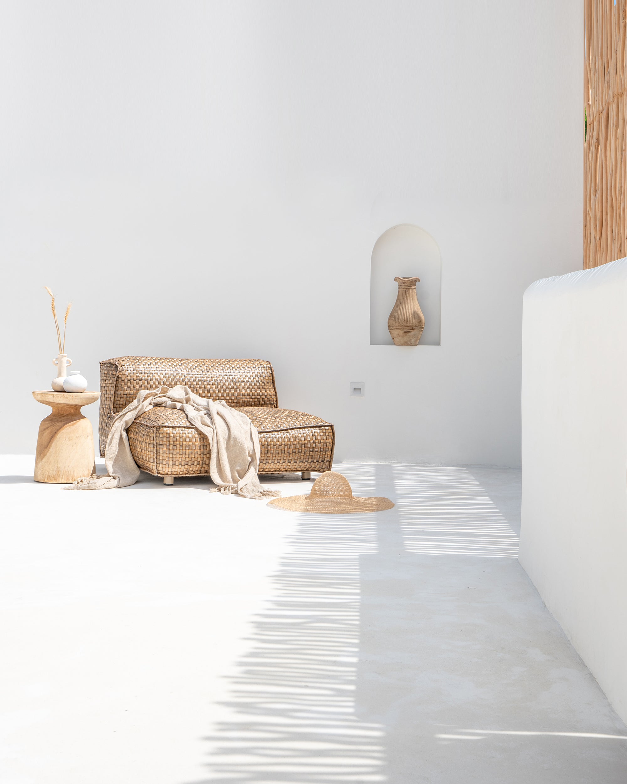 Masekela Lounger | Full Outdoor Uniqwa Collections