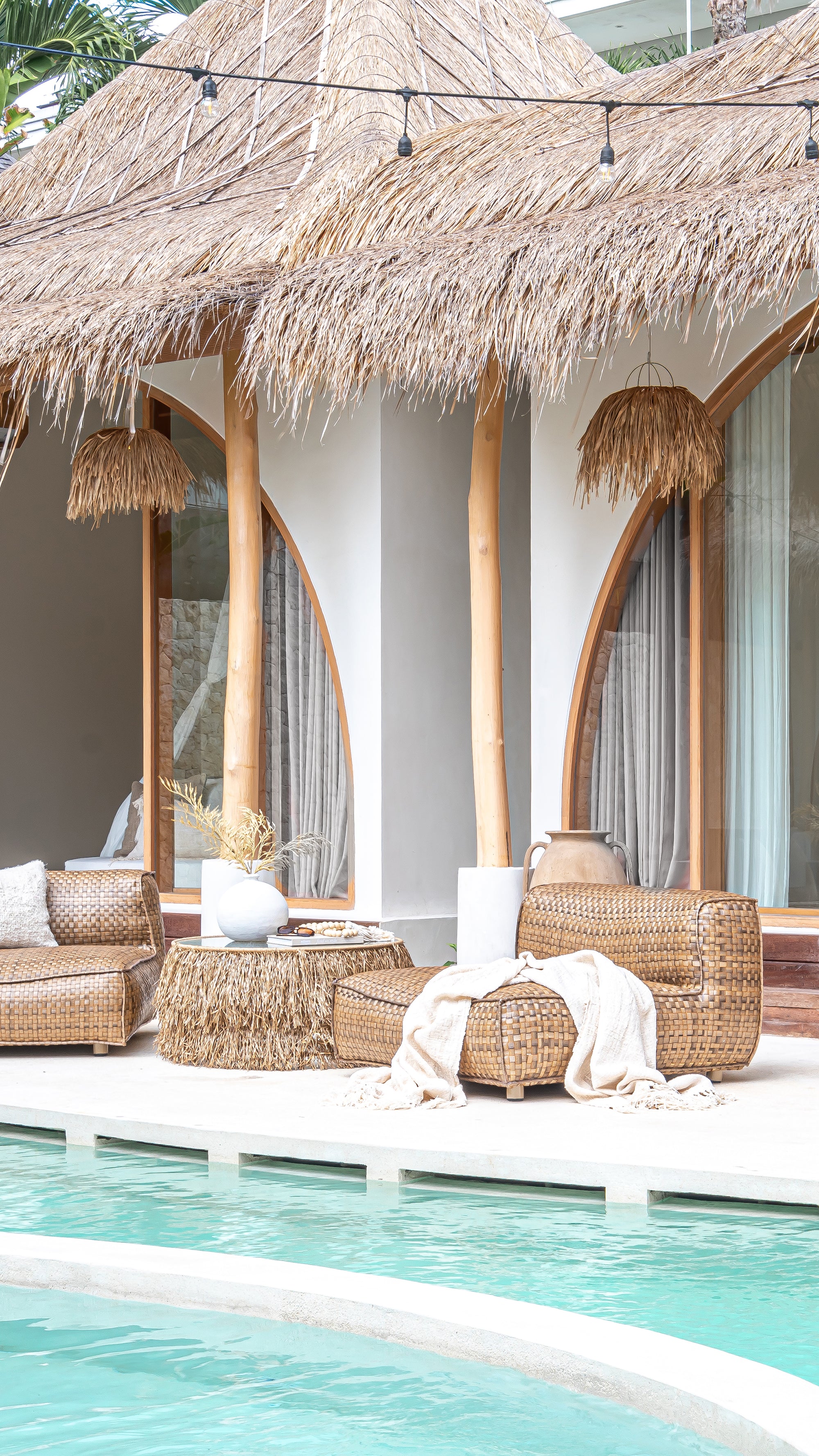 Masekela Lounger | Full Outdoor Uniqwa Collections