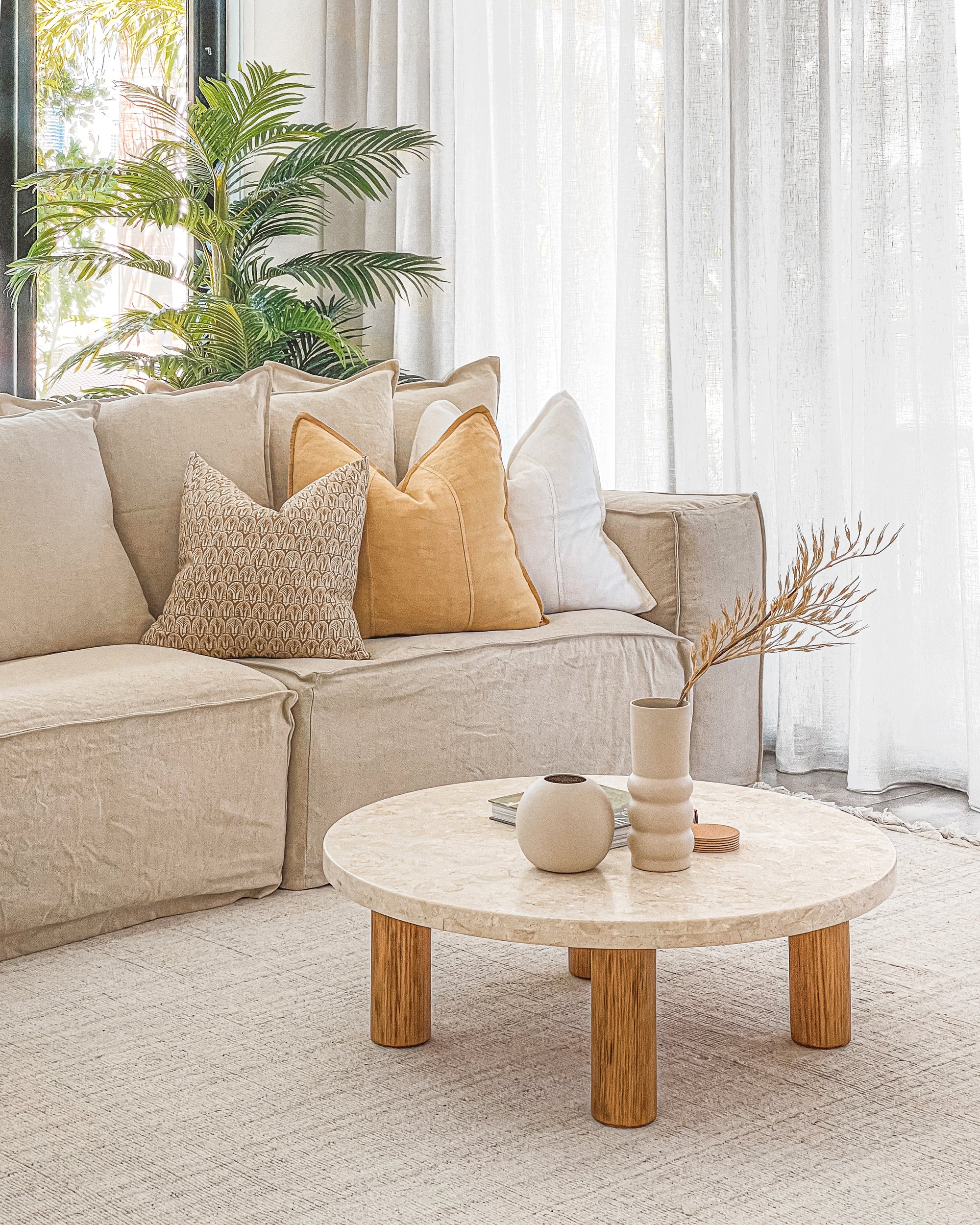 Hendrix Sofa | One Seater Uniqwa Collections