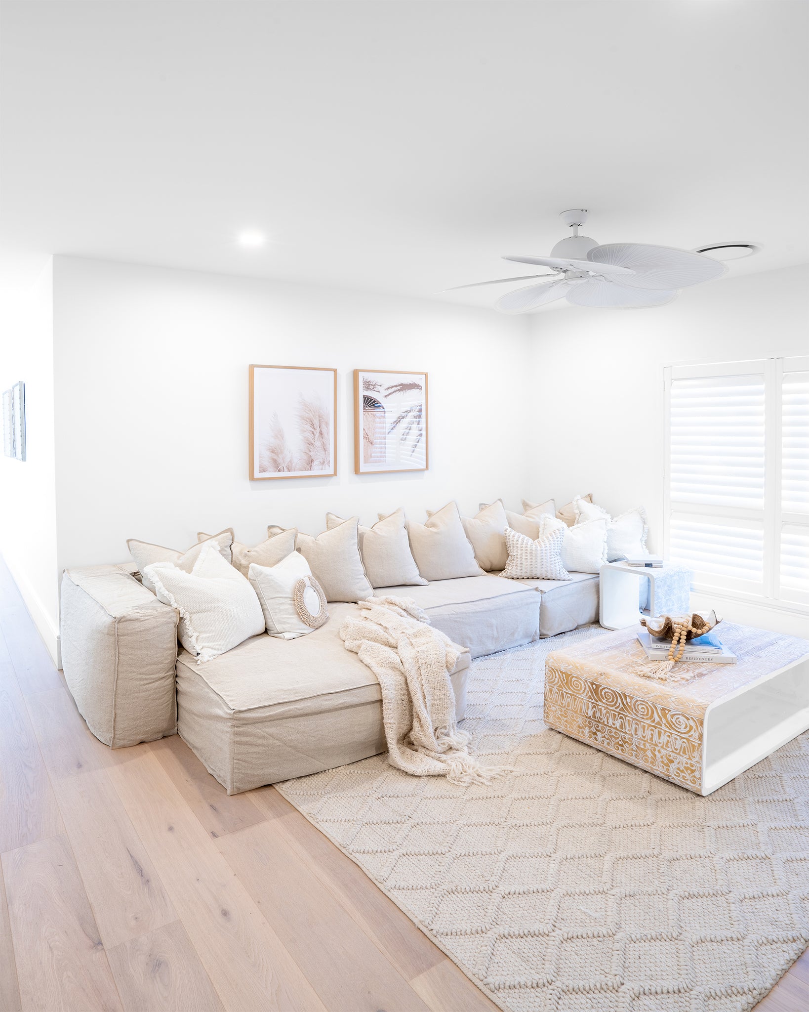 Hendrix Sofa | Chaise Left Hand Arm Uniqwa Collections