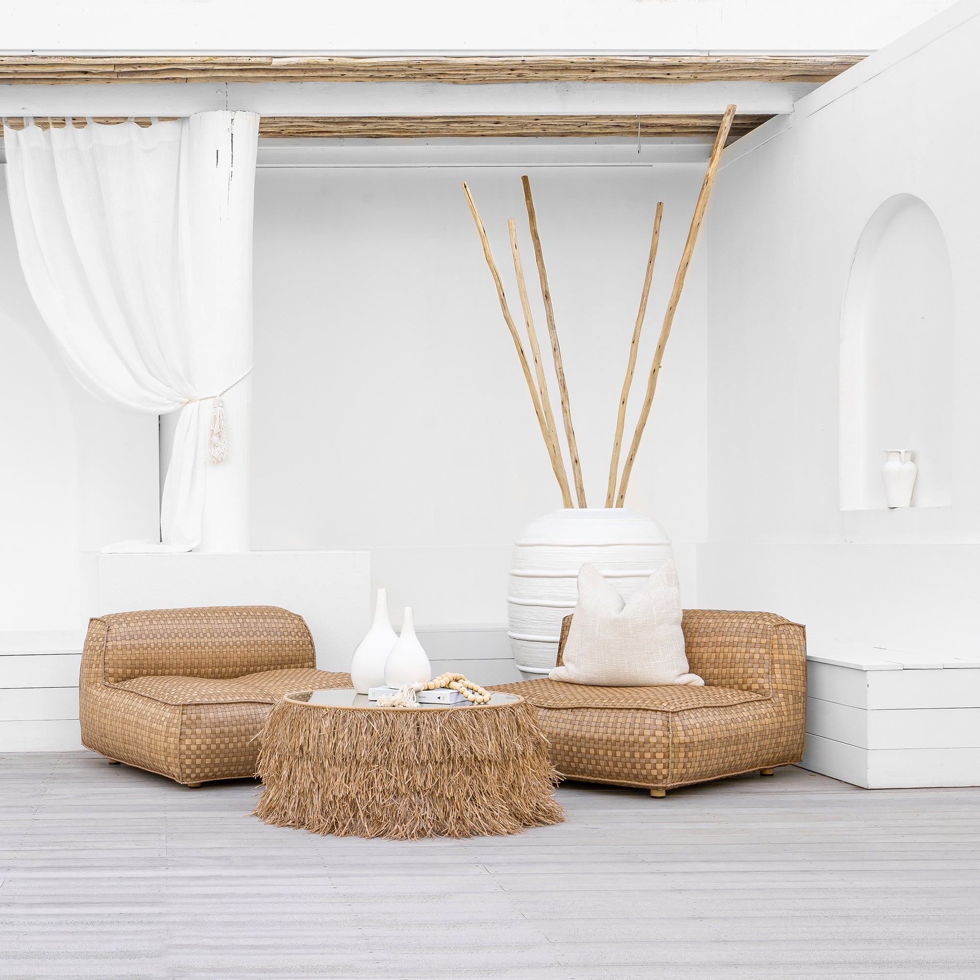 Herero Pot | White Uniqwa Collections