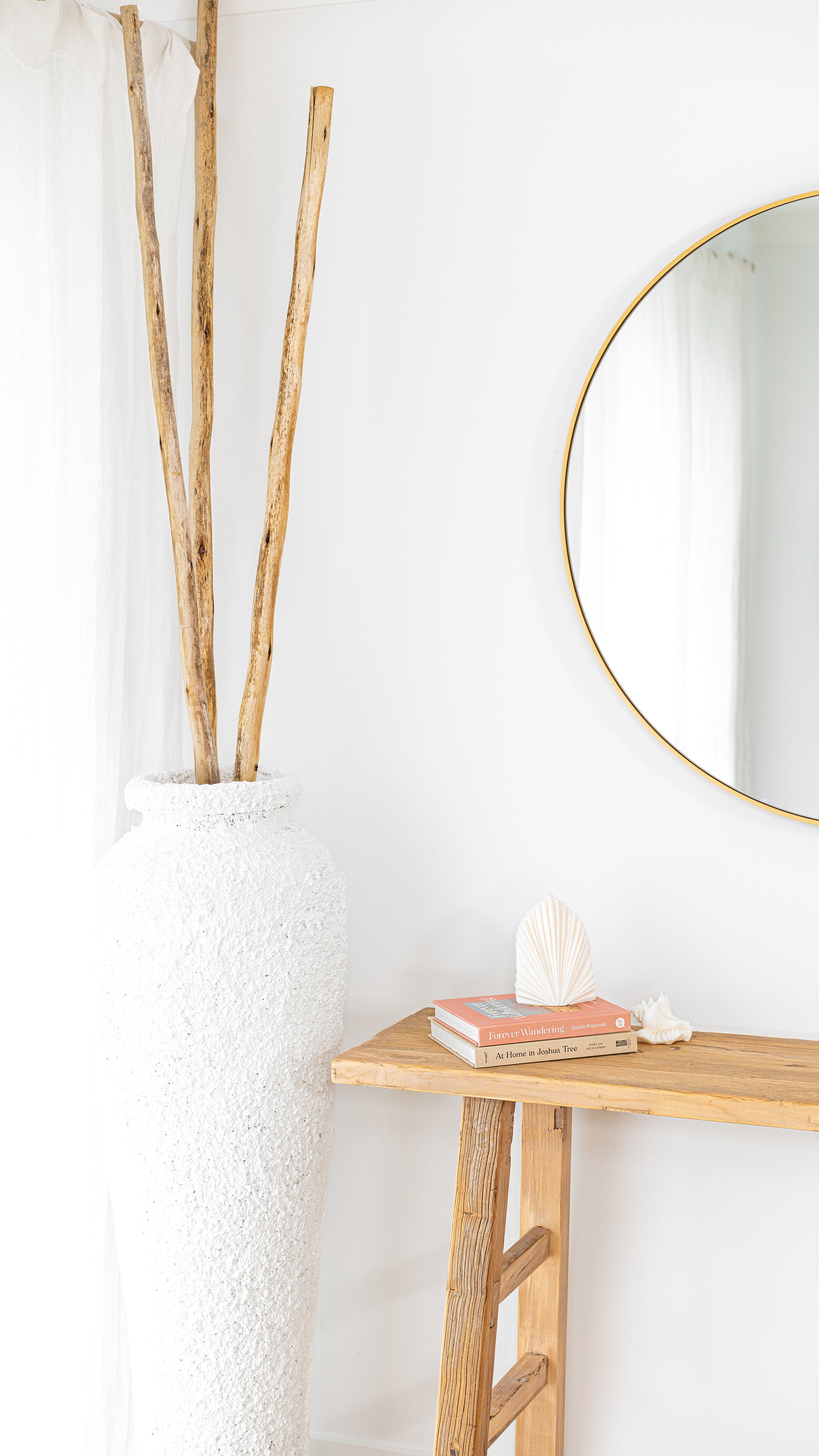 Kusina Console | Elm Uniqwa Collections
